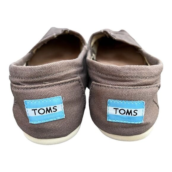 Toms Classic Slip On Canvas Shoe Canvas 6.5 (women’s) color: Ash grey/beige - Picture 1 of 12